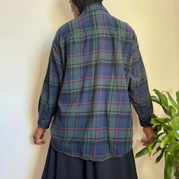 Oversized Old Navy "Boyfriend" Flannel – Dark Plaid size XXL - Picture 5 of 7
